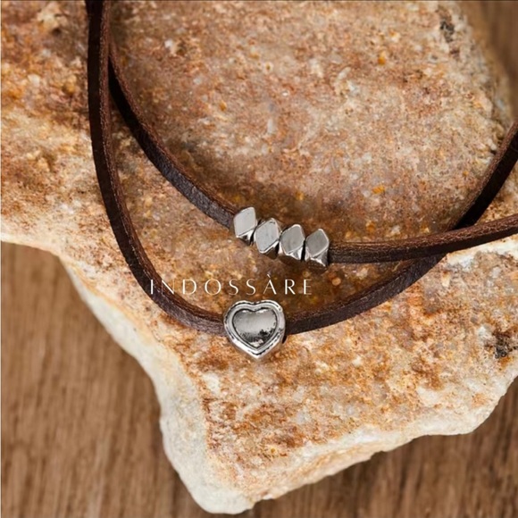 MULTI LAYERED STRAND LEATHER OF LOVE HEART NEKLACE NWT - Picture 3 of 4